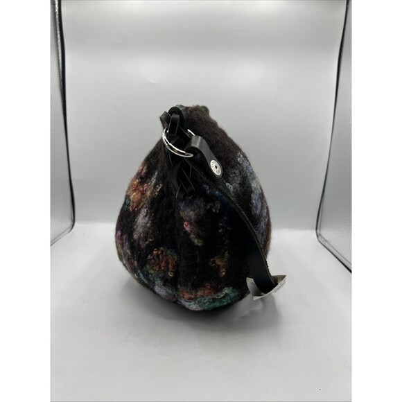 Pembroke Farm Pet Wool Felted Multicolor Shoulder Bag NWT - Picture 4 of 13
